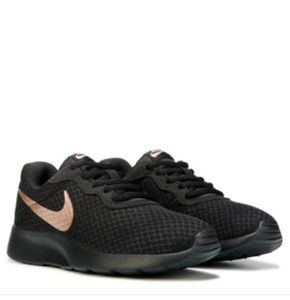 EUC Women's Nike Running Shoes